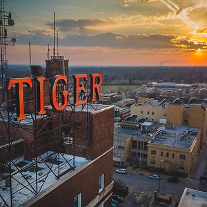 Voco The Tiger Hotel, Columbia, Mo, An Ihg Hotel